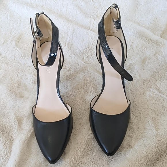 Nine West black heels - Picture 1 of 3